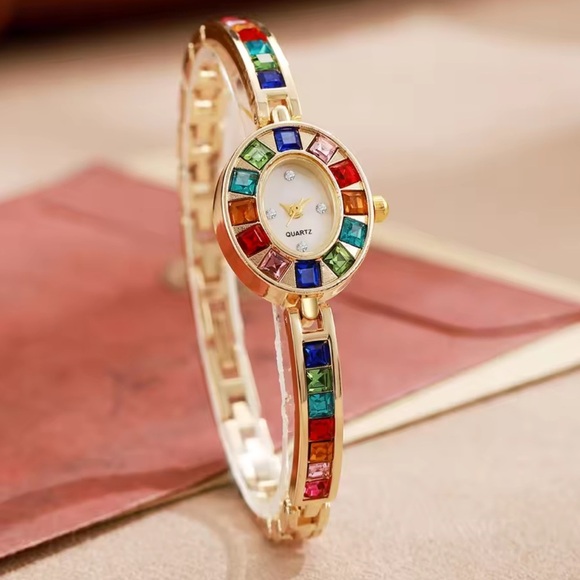 Vintage Gold Multicolor Quartz Watch main image 9
